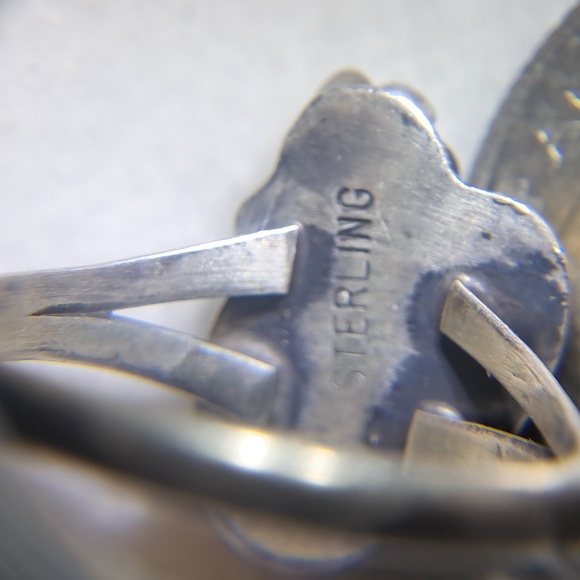 Navajo Sterling & Abalone ring - Picture 4 of 5